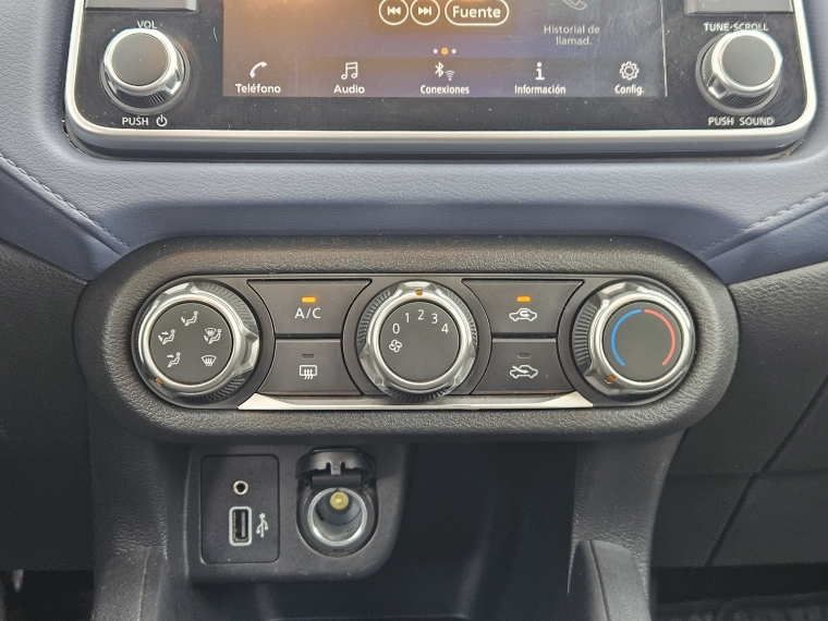 Nissan Versa Versa año 2024