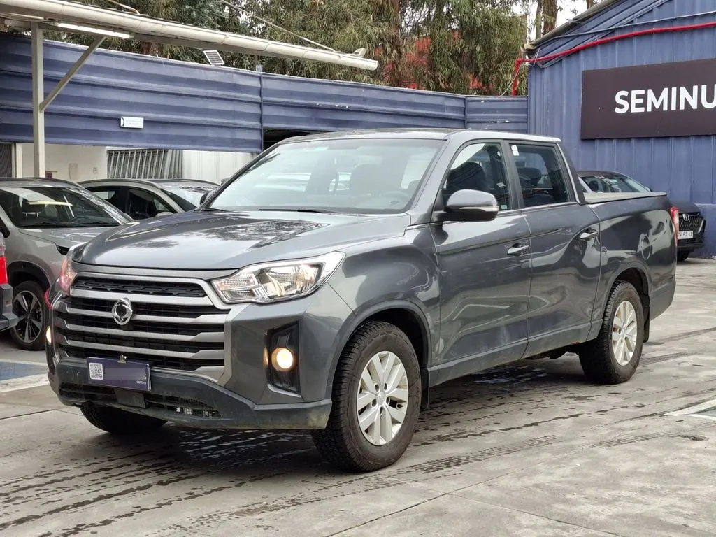 Ssangyong Musso Grand 4x4 2.2 D año 2024