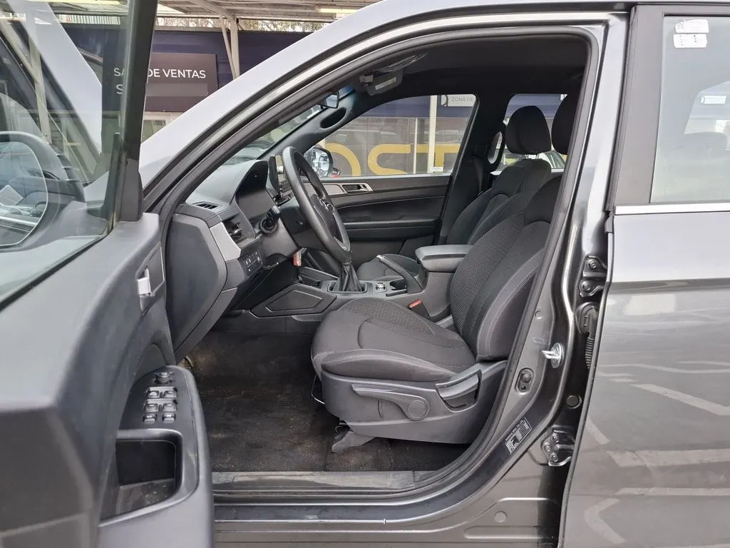 Ssangyong Musso Grand 4x4 2.2 D año 2024
