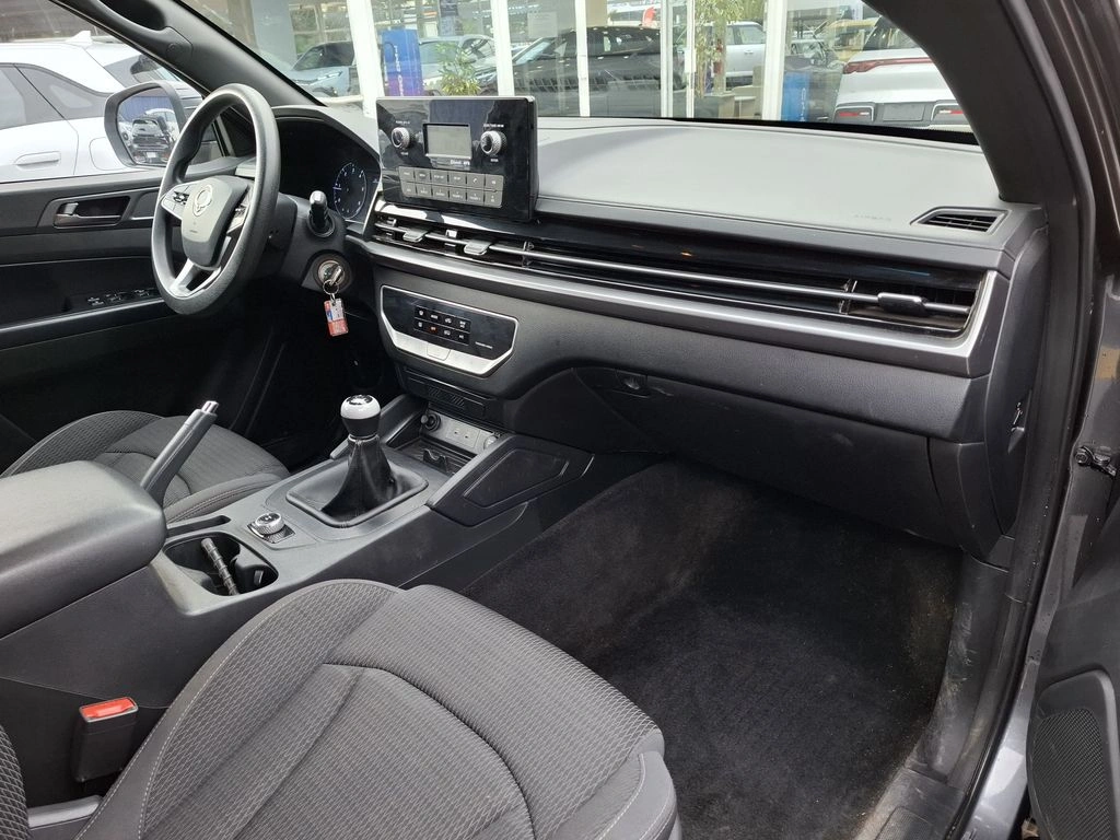 Ssangyong Musso Grand 4x4 2.2 D año 2024