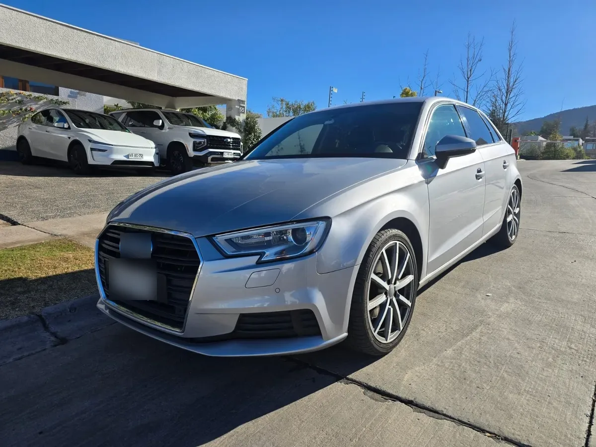 Audi A3 1.4 Sportback 35 Tfsi Sport At año 2020