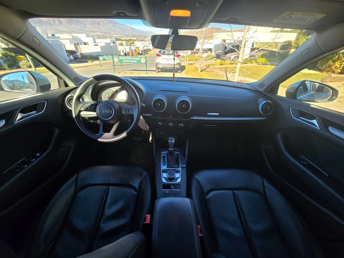 Audi A3 1.4 Sportback 35 Tfsi Sport At año 2020