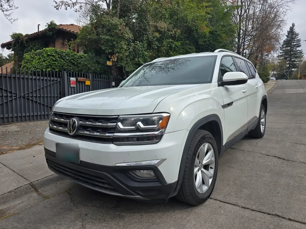 VOLKSWAGEN ATLAS 3.6 Comfortline4motion At 4x4 año 2019
