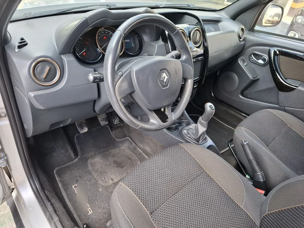 Renault Duster Mt 1.6 año 2018
