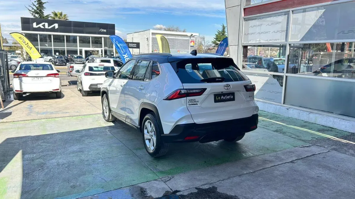 Toyota Yaris Cross 4x2 1.5 Aut año 2026