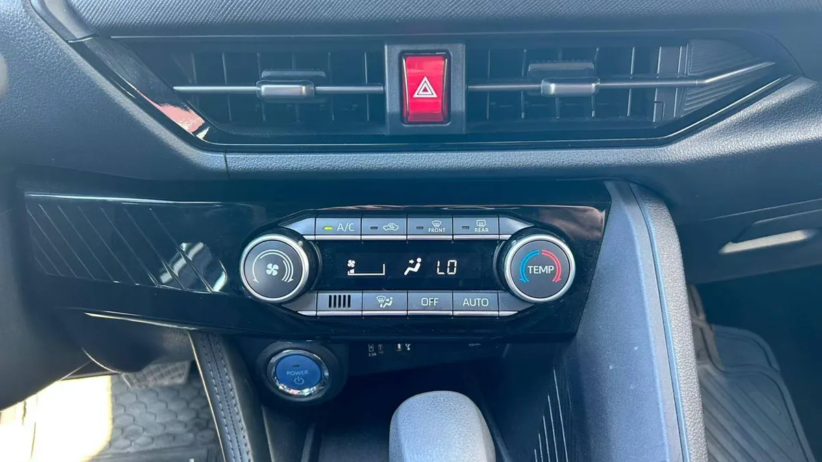 Toyota Yaris Cross 4x2 1.5 Aut año 2026