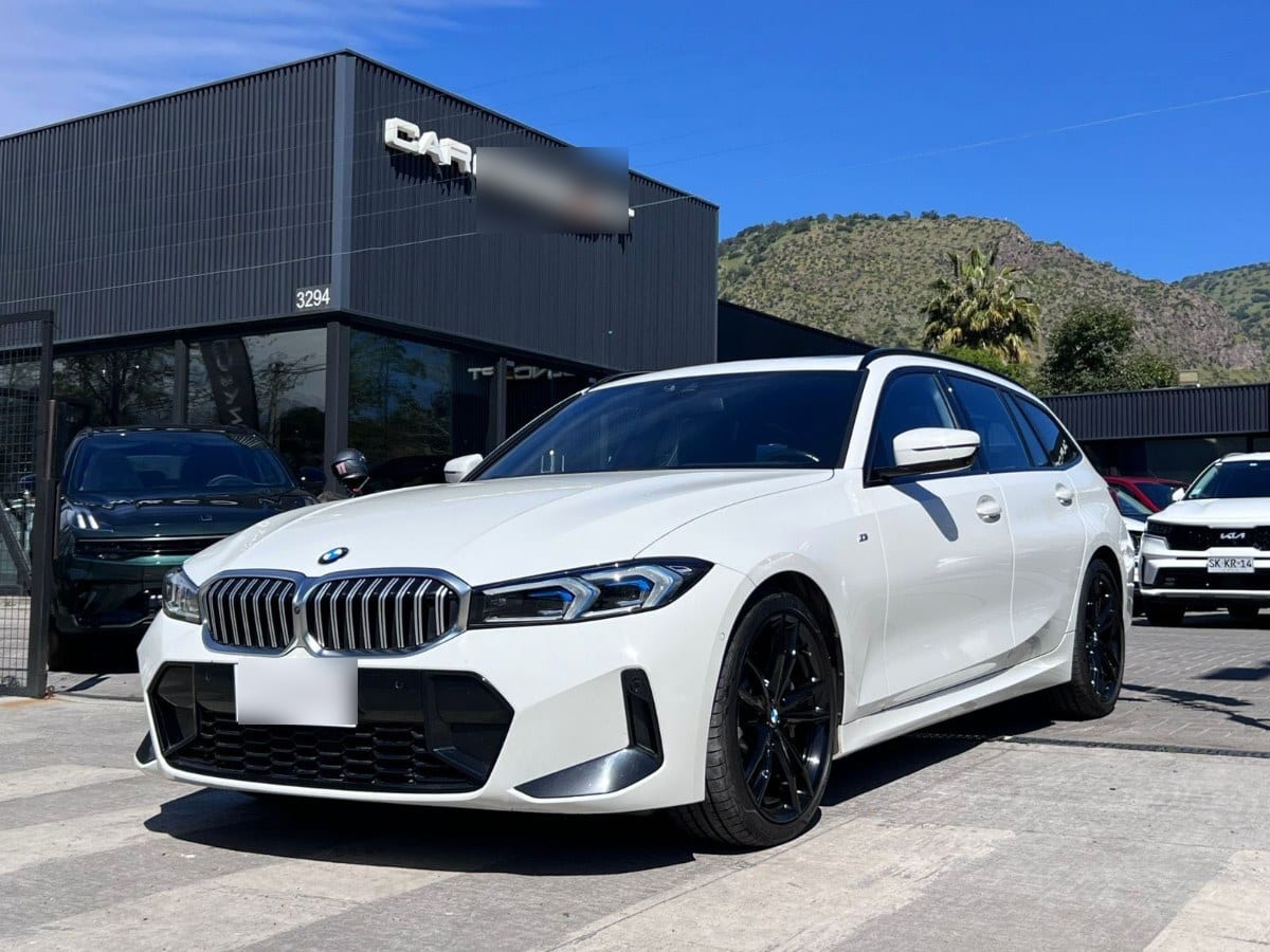 BMW 330i M Sport Touring 2.0 año 2023