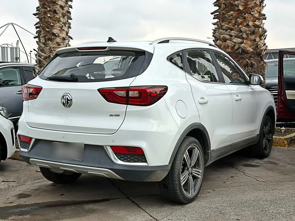 MG Zs 1..5 Comfort 4x2 At 5p año 2023