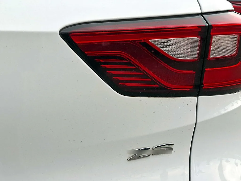 MG Zs 1..5 Comfort 4x2 At 5p año 2023