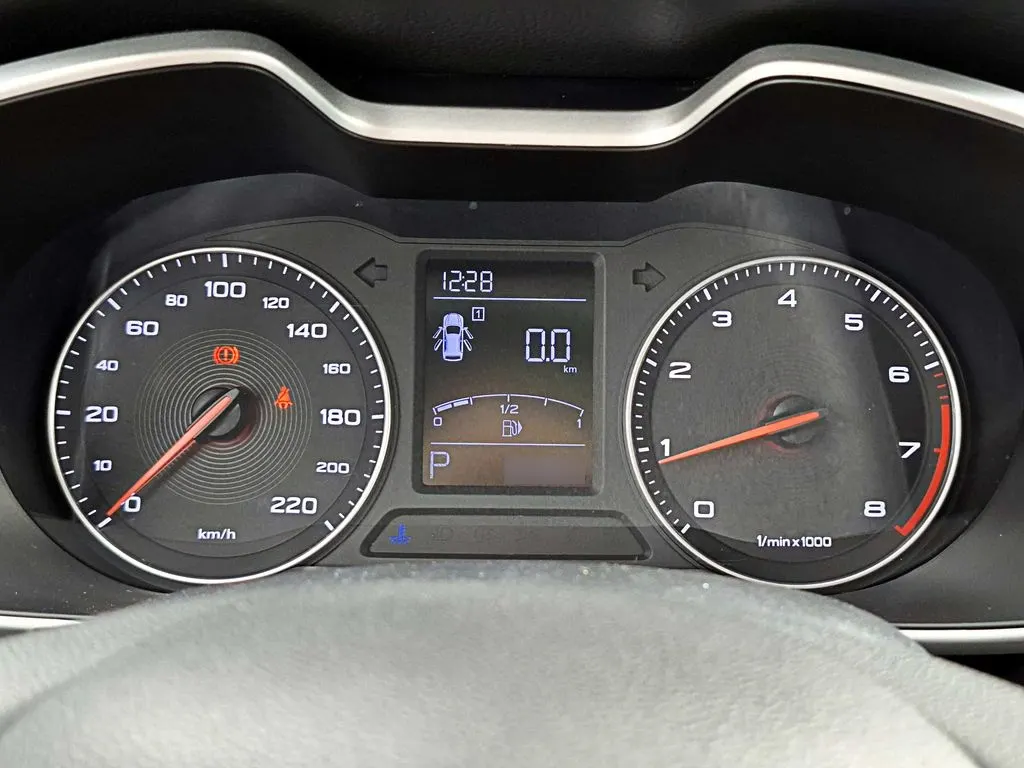 MG Zs 1..5 Comfort 4x2 At 5p año 2023