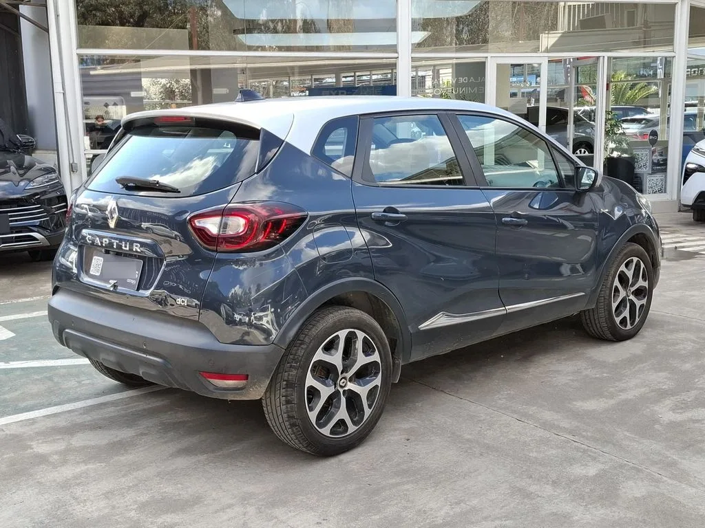 Renault Captur 1.5 Zen Diesel F2 4x2 Mt 5p año 2018