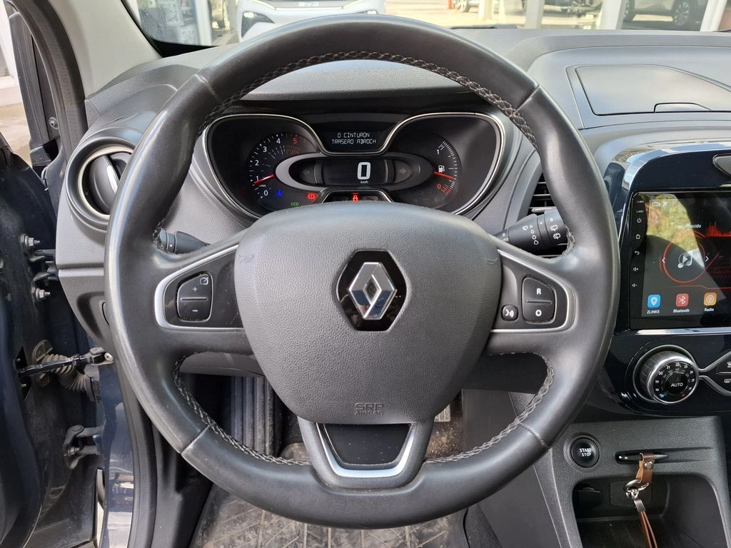 Renault Captur 1.5 Zen Diesel F2 4x2 Mt 5p año 2018