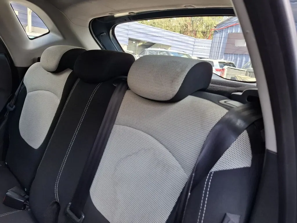 Renault Captur 1.5 Zen Diesel F2 4x2 Mt 5p año 2018