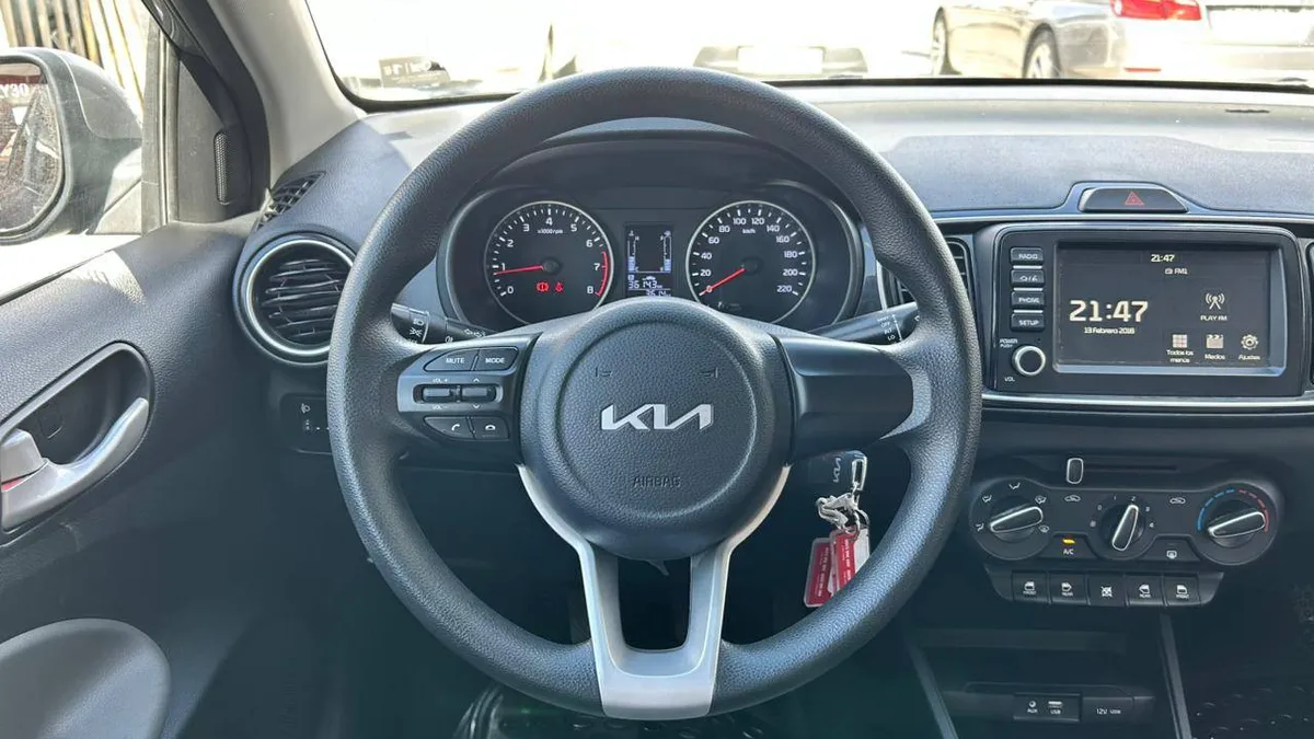 Kia Soluto Mpi 1.4 Mt año 2026