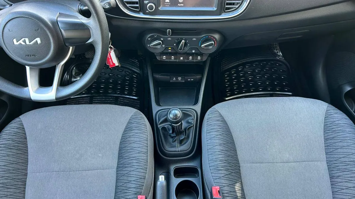Kia Soluto Mpi 1.4 Mt año 2026
