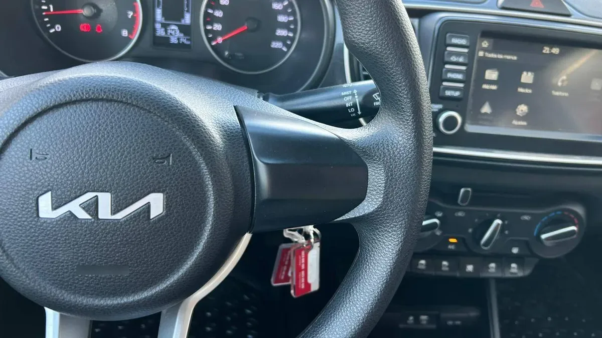 Kia Soluto Mpi 1.4 Mt año 2026