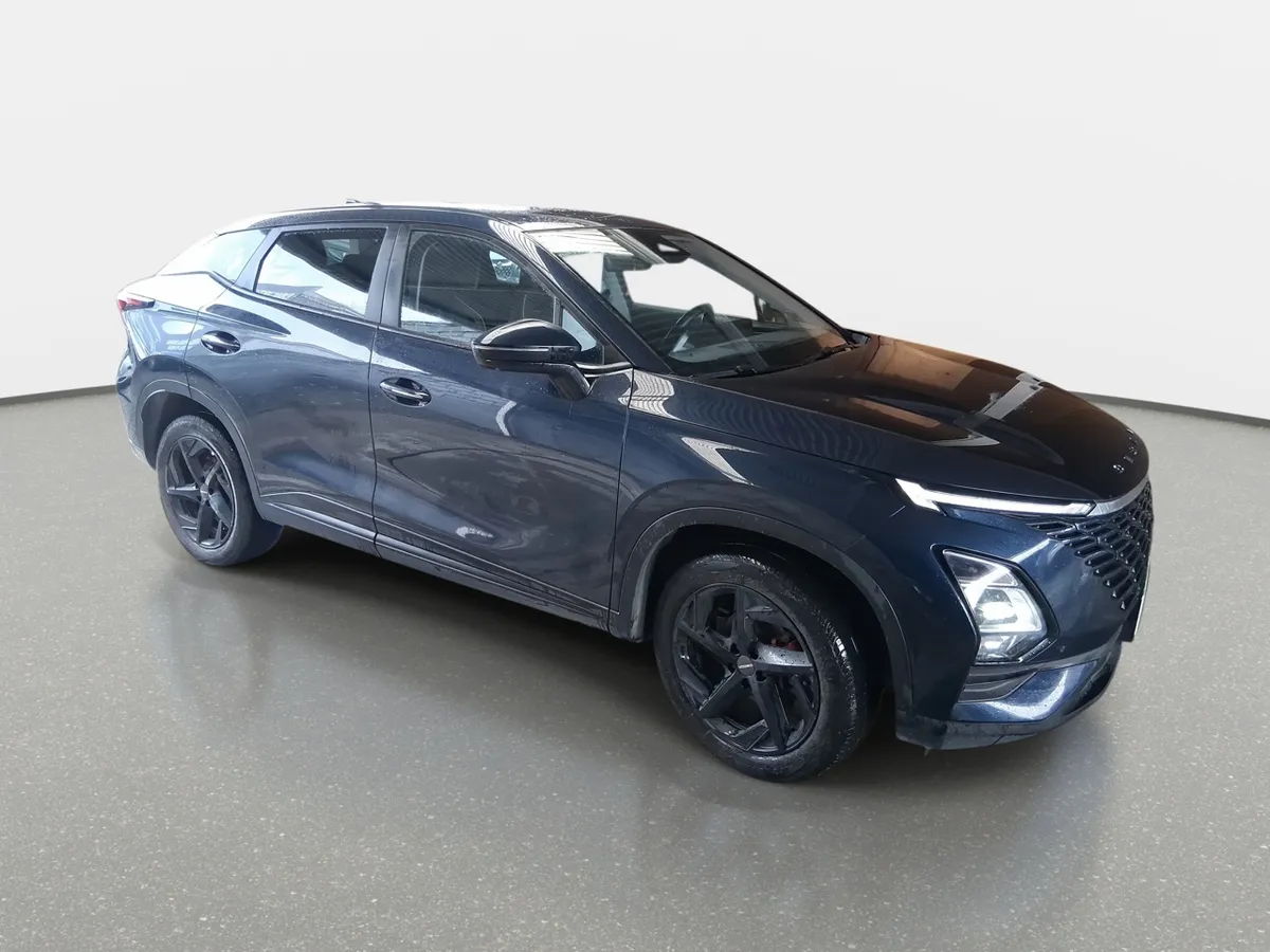 Omoda C5 1.5t Luxury 4x2 Cvt At 5p año 2024