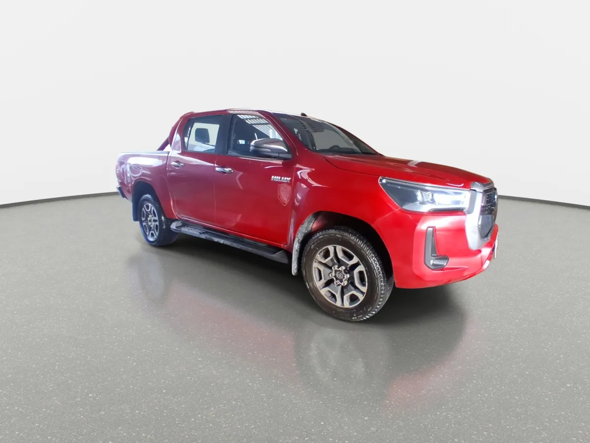 Toyota Hilux 2.8 Srv Diesel 4x4 Dob. Cab. At 4p año 2024