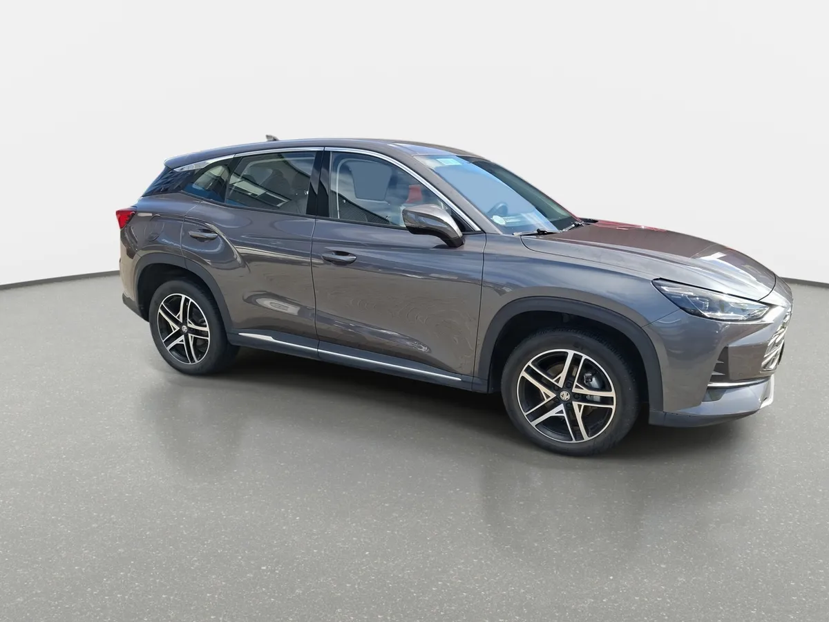 MG One 1.5t Com 4x2 Cvt At 5p año 2024