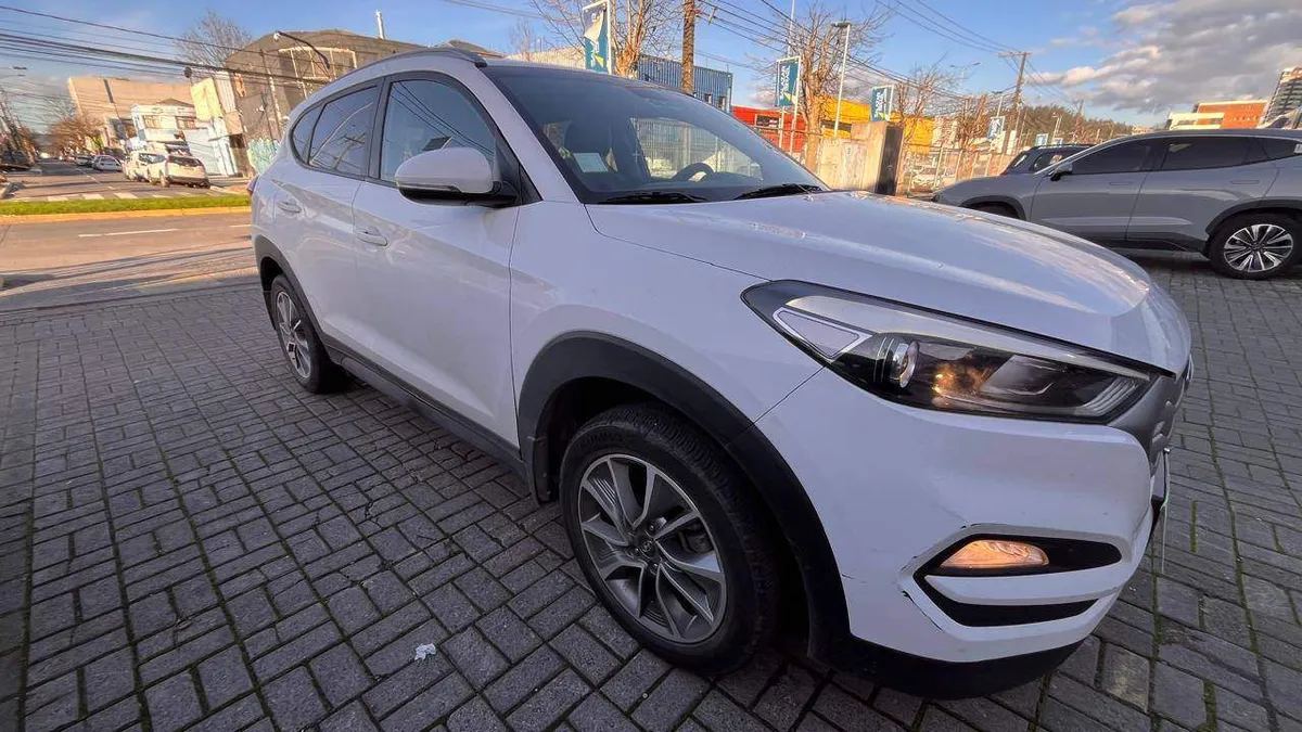 Hyundai Tucson 2.0 Value 4x2 Mt 5p año 2018