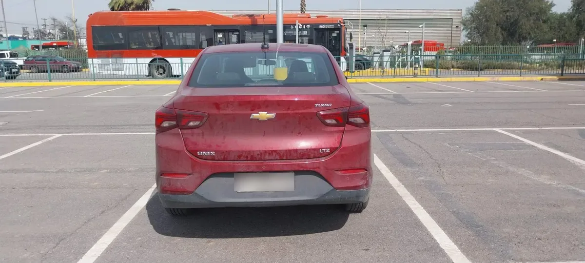 Chevrolet Onix 1.0t Ltz P2 4x2 Sdn Mt5 4p año 2024