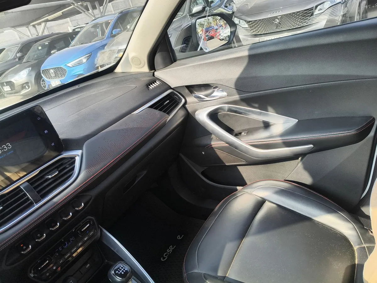 Chevrolet Groove 1.5 Premier 4x2 Mt 5p año 2023