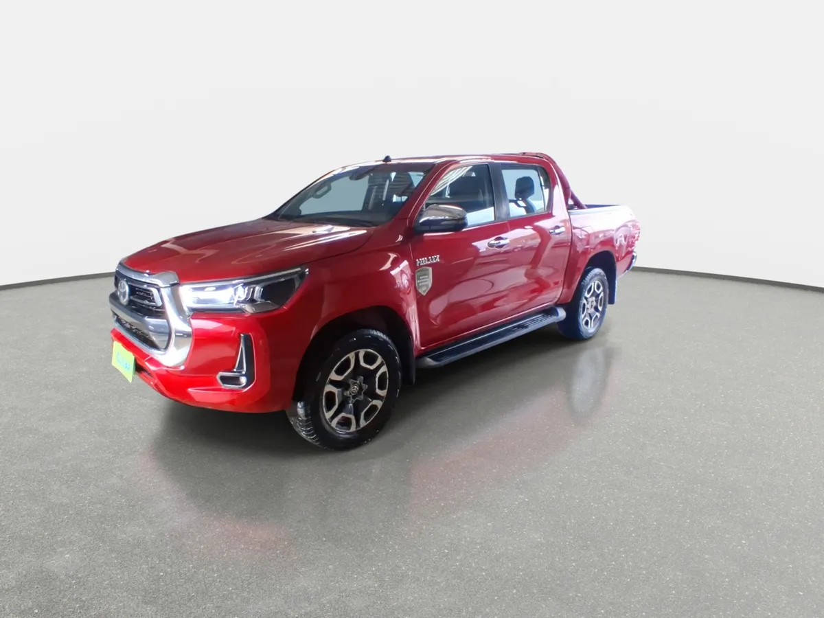 Toyota Hilux 2.8 Srv Diesel 4x4 Dob. Cab. At 4p año 2024