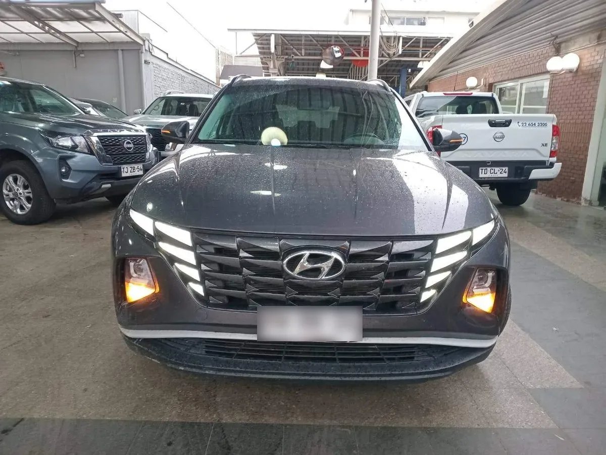 Hyundai Tucson 2.0 Nx4 Plus 4wd At 5p año 2022