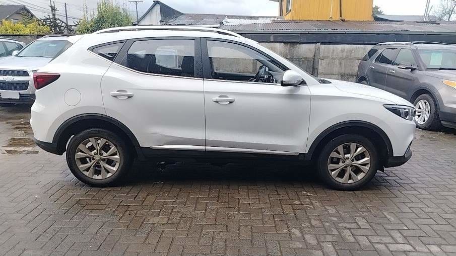 MG Mg Zs 1.5 Std 4x2 Mt 5p año 2024