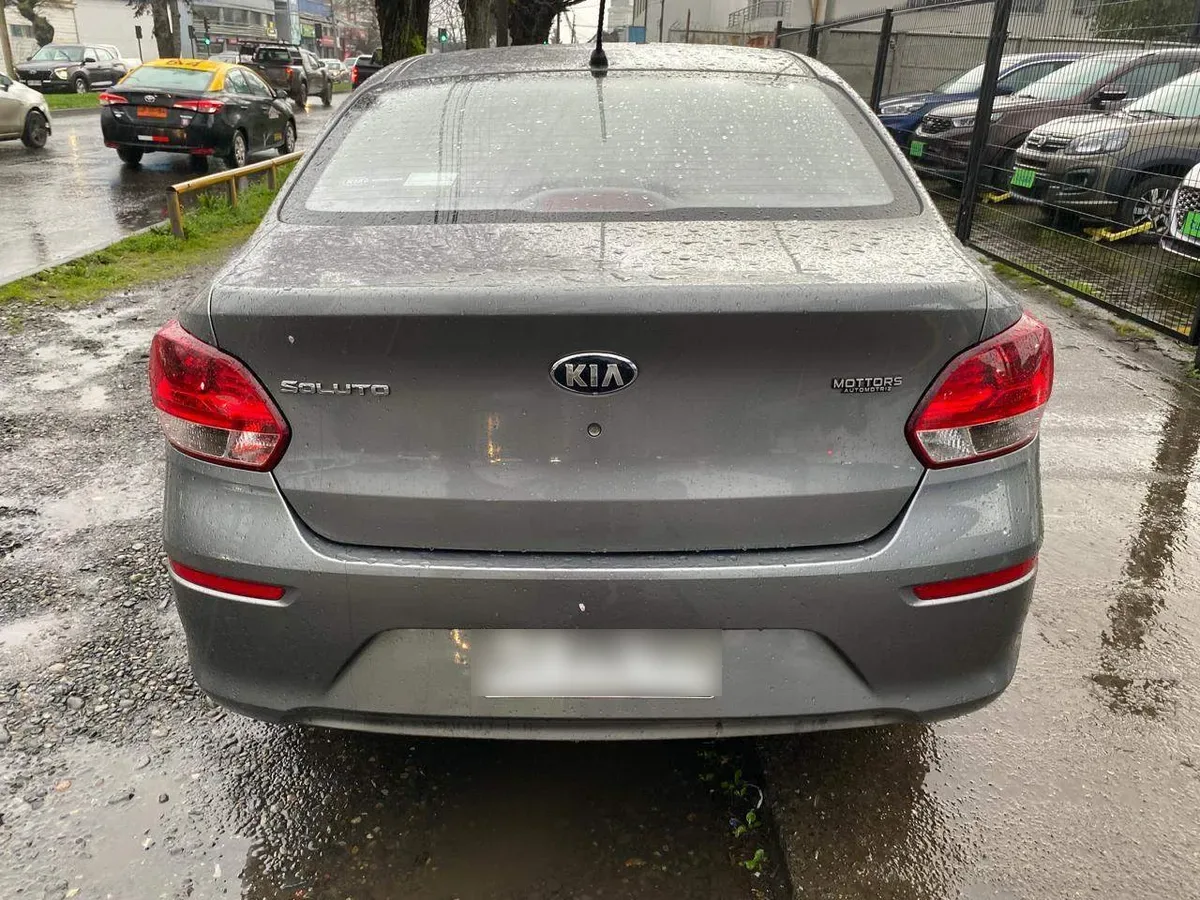Kia Soluto 1.4 Lx 4x2 Mt 4p año 2020