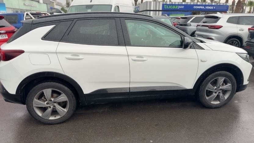 Opel Grandland 1.2t Gs Line 4x2 Mt 5p año 2024
