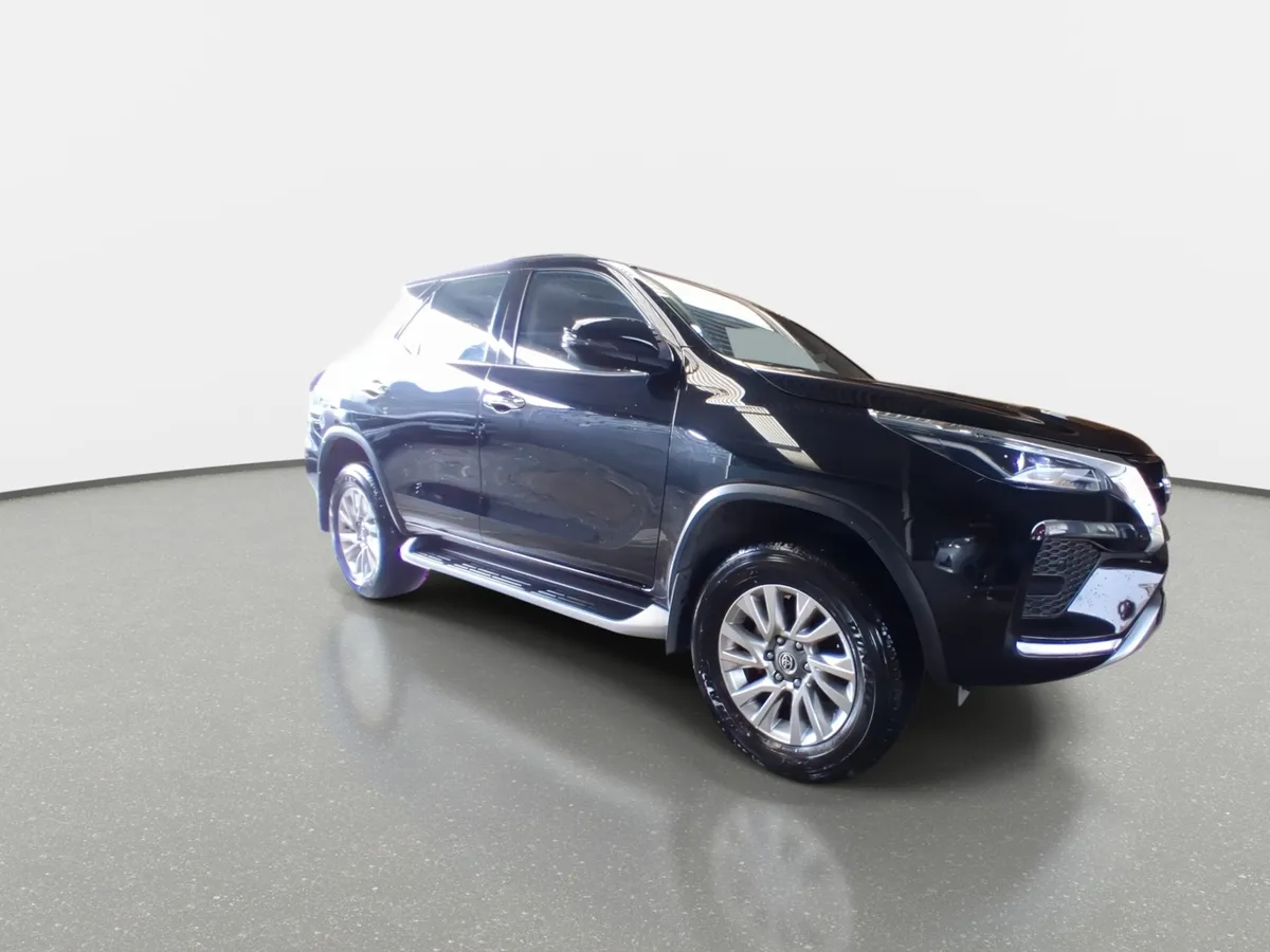 Toyota Fortunner 2.7 Srx 4x2 At 5p año 2022