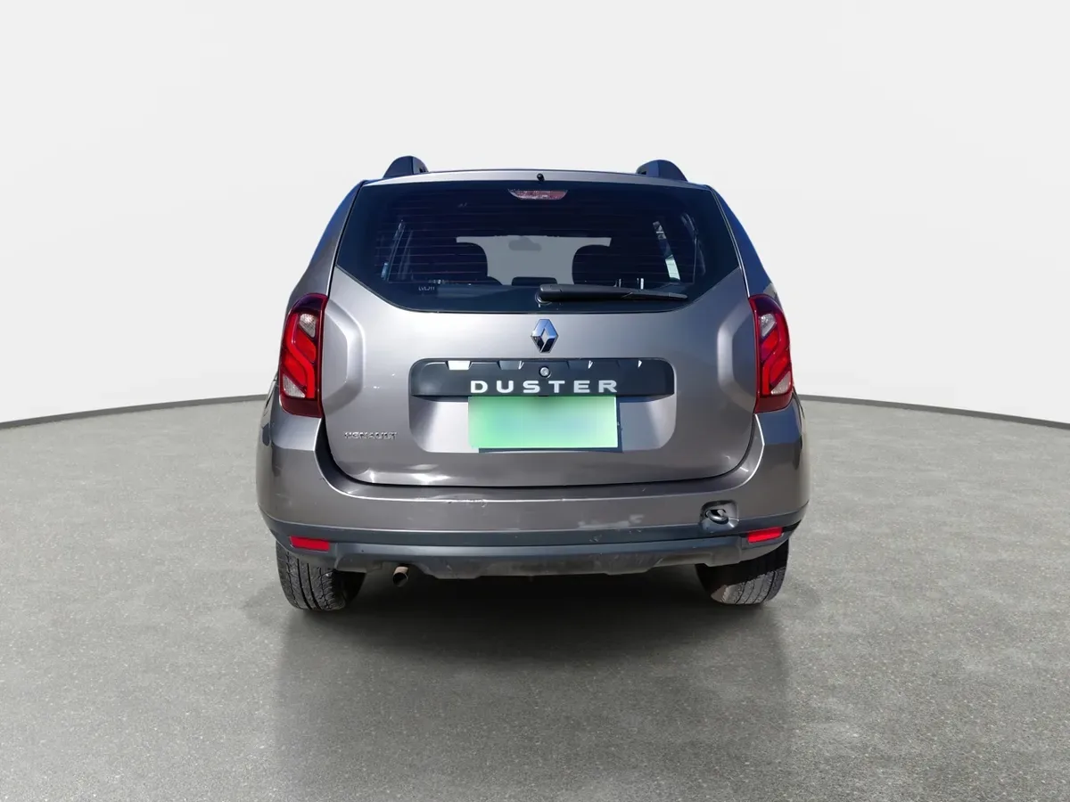 Renault Duster 1.6 Life 4x2 5mt 5p año 2020