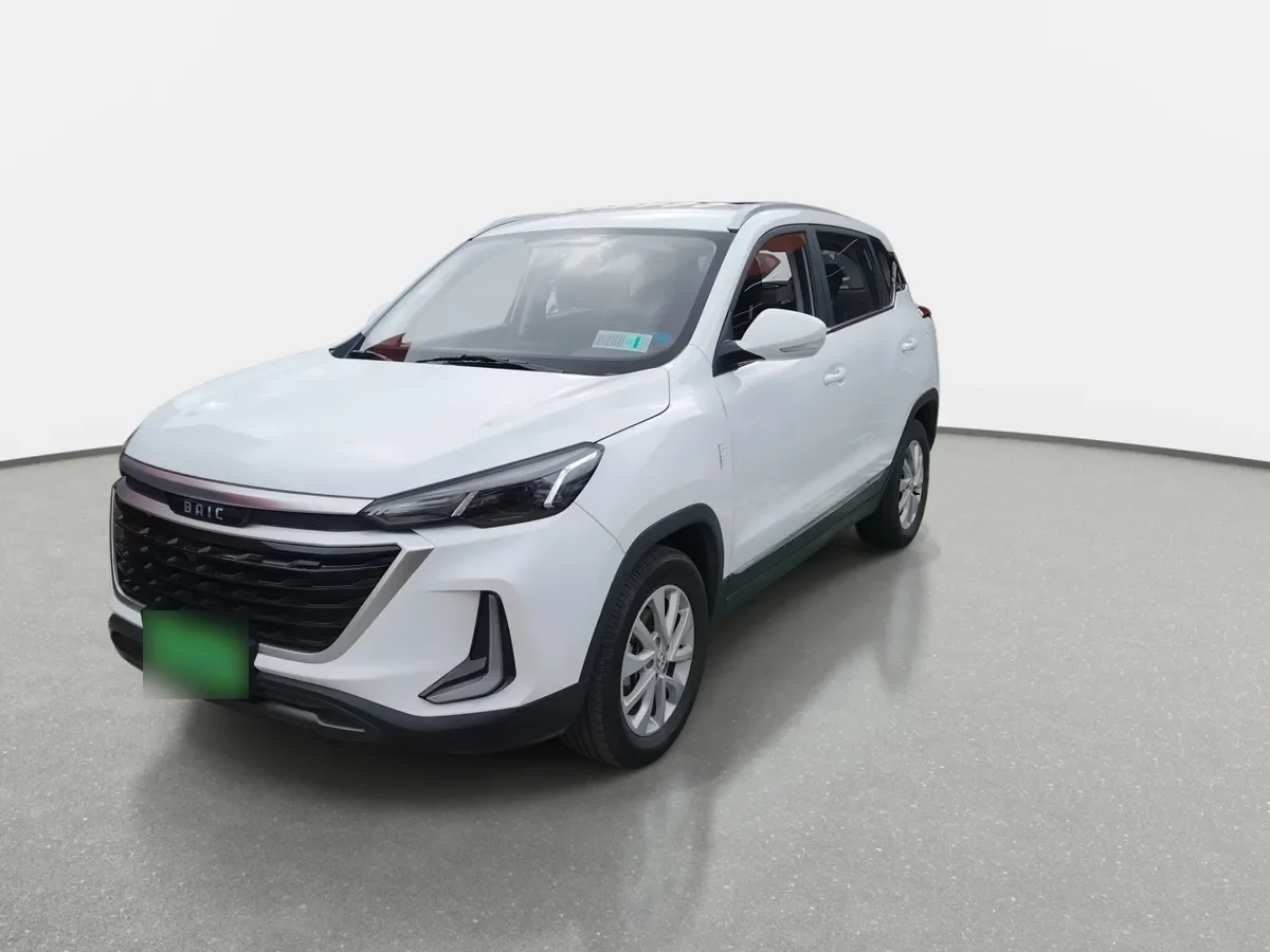BAIC X35 1.5 Comfort 4x2 Mt 5p año 2023