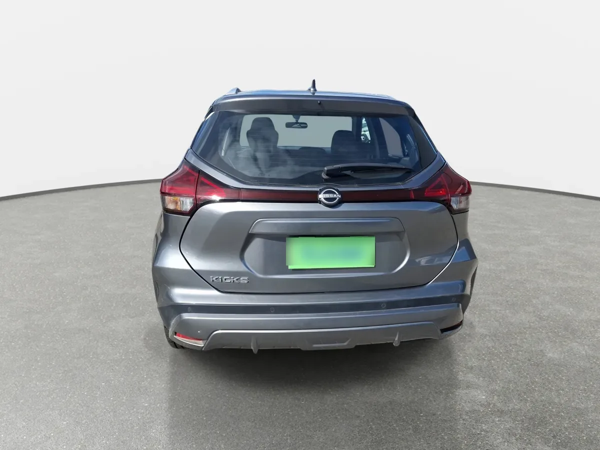 Nissan Kicks 1.6 Advance 4x2 Ncf Mt 5p año 2025