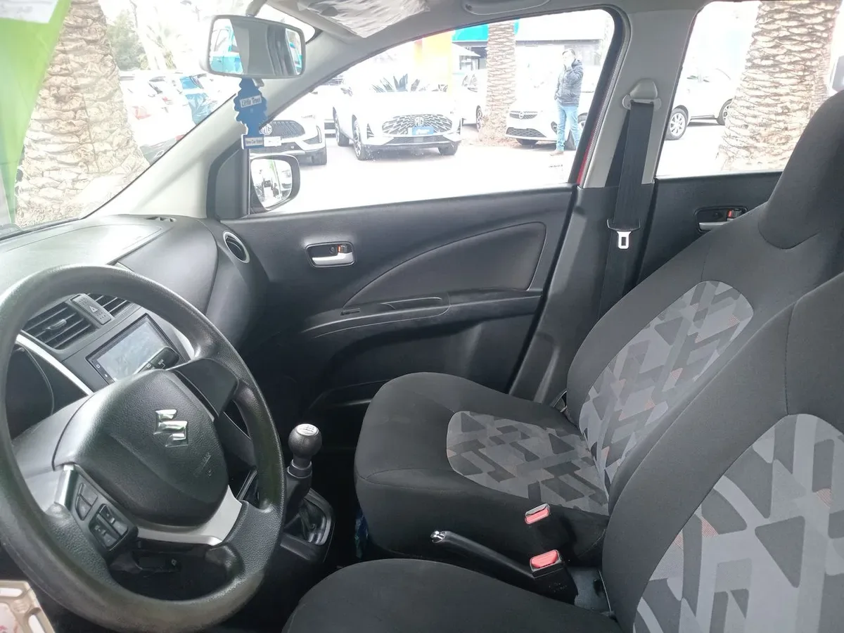 Suzuki Celerio 1.0 Glx Bt 4x2 Hb Ac Mt 5p año 2022