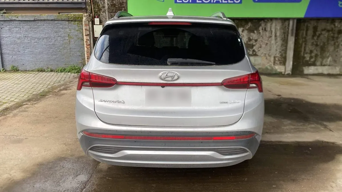 Hyundai Santa Fe 2.2 Limited Crdi Diesel 4wd E6 At 5p año 2021