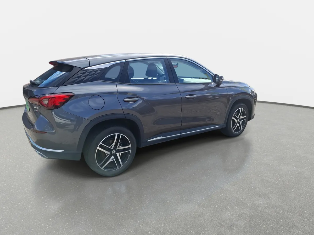 MG One 1.5t Com 4x2 Cvt At 5p año 2024
