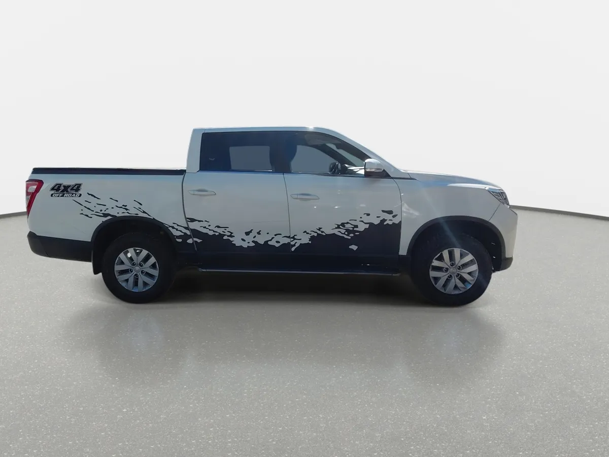 Ssangyong Musso 2.2 Grand Glx Td Diesel 4wd Mt6 4p año 2022