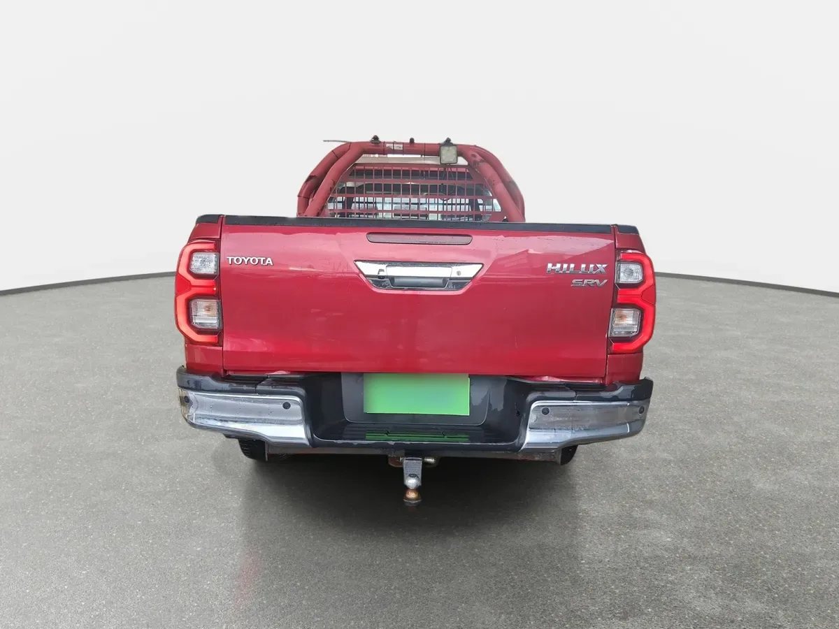 Toyota Hilux 2.8 Srv Diesel 4x4 Dob. Cab. At 4p año 2024