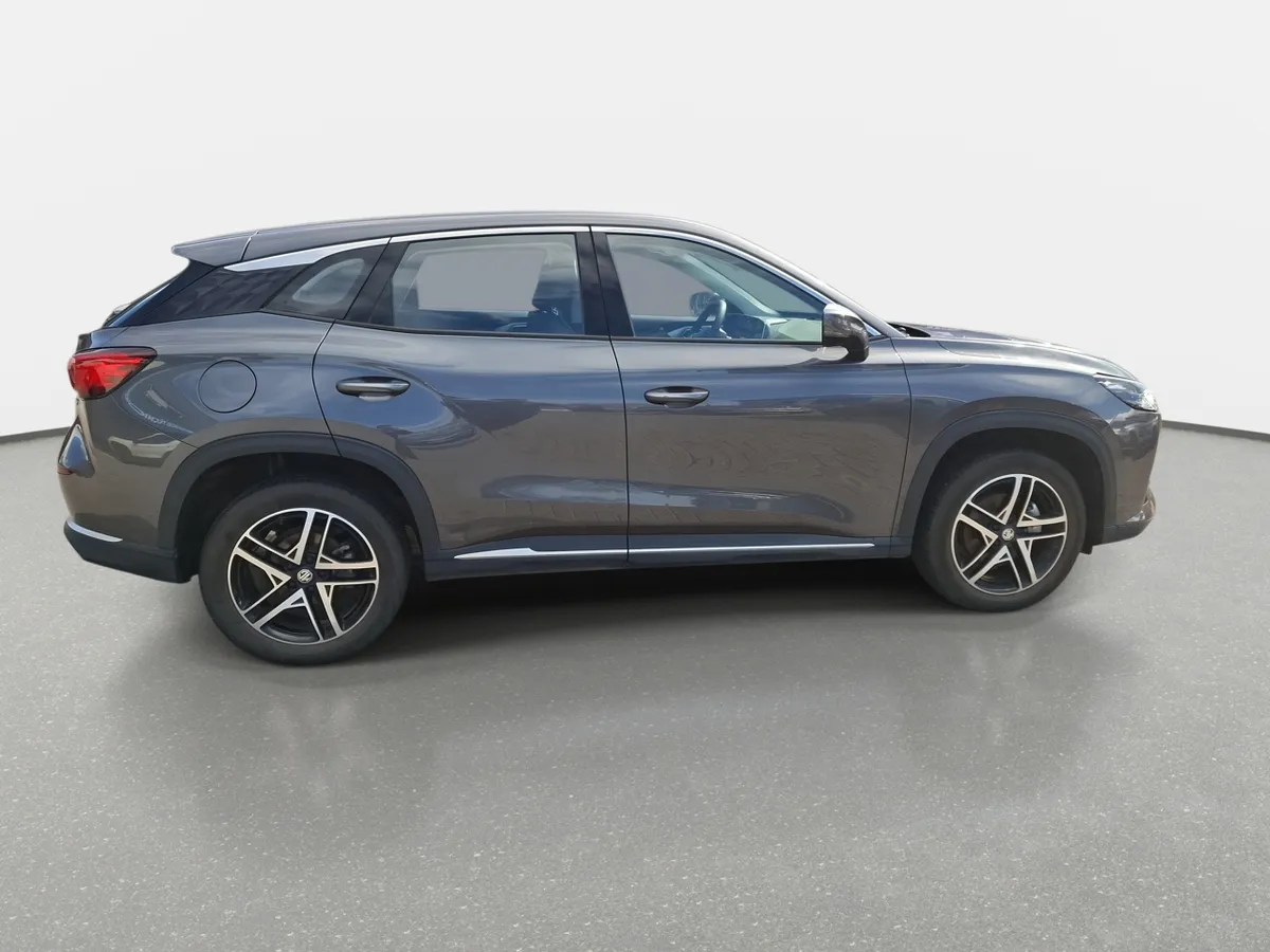 MG One 1.5t Com 4x2 Cvt At 5p año 2024