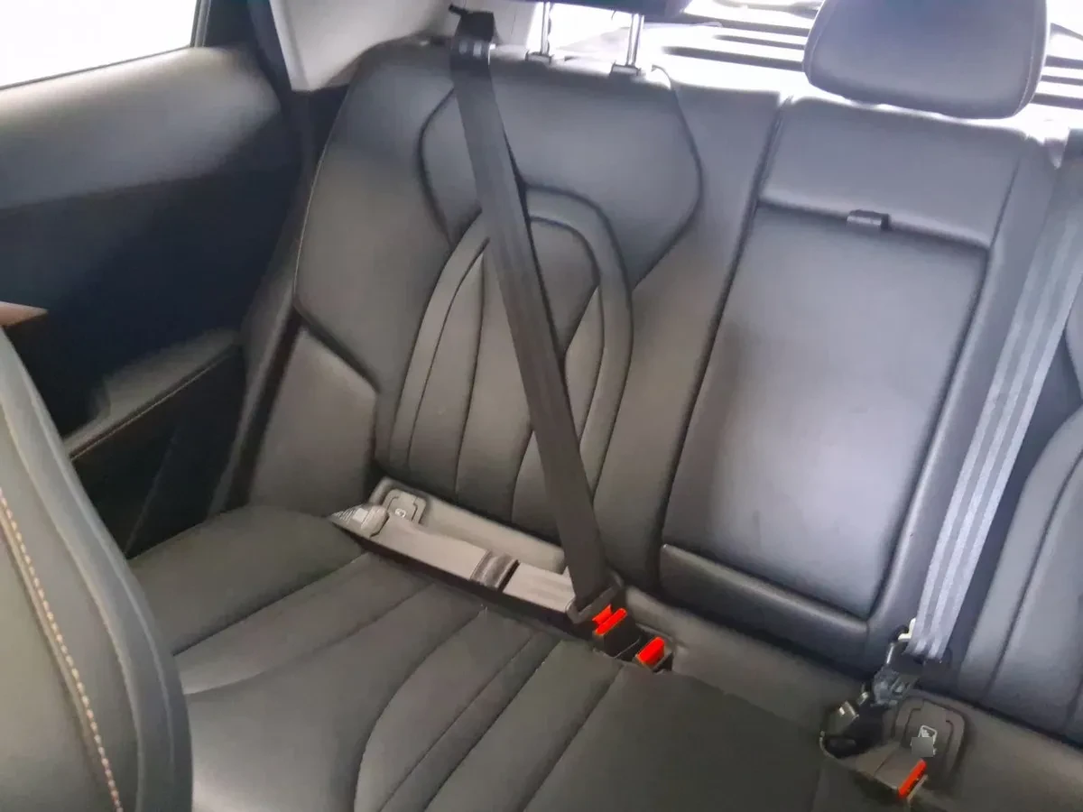 Omoda C5 1.5t Luxury 4x2 Cvt At 5p año 2024