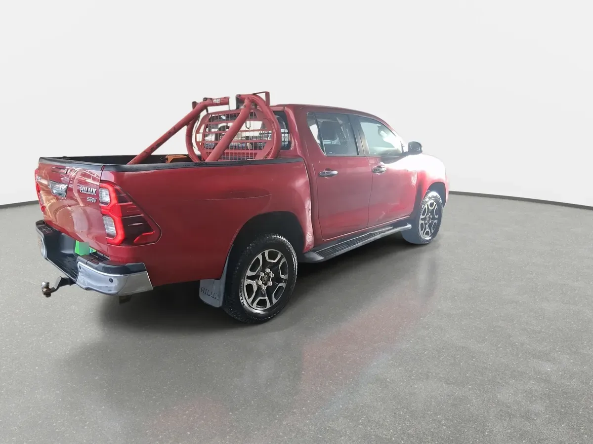 Toyota Hilux 2.8 Srv Diesel 4x4 Dob. Cab. At 4p año 2024
