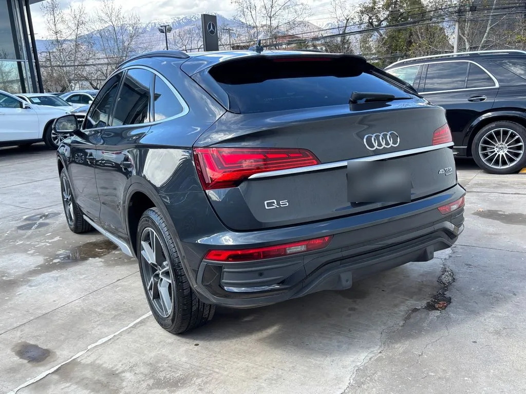 Audi Q5 2.0 Turbo año 2022