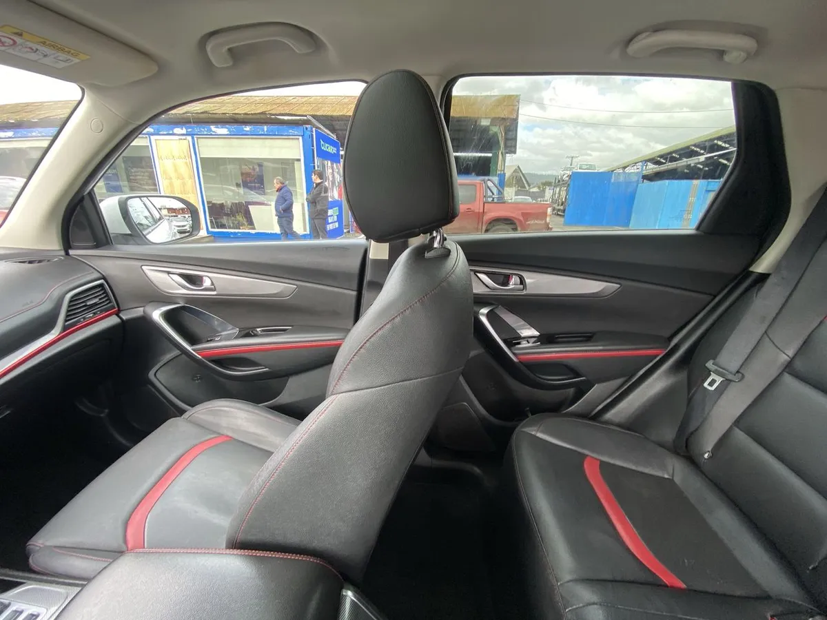 Changan Cs55 1.5 Luxury 4x2 Mt 5p año 2022