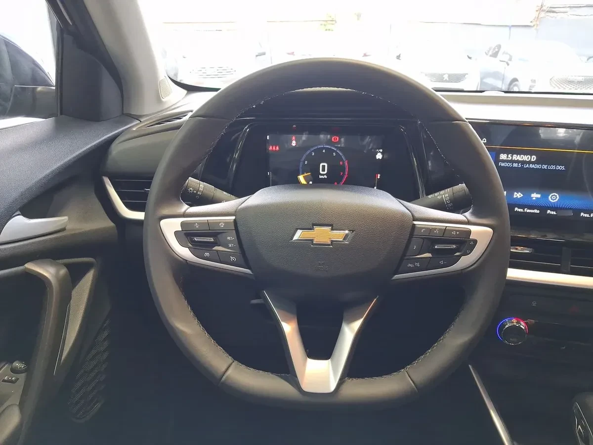 Chevrolet Tracker 1.2t Ltz T 4x2 At 5p año 2026