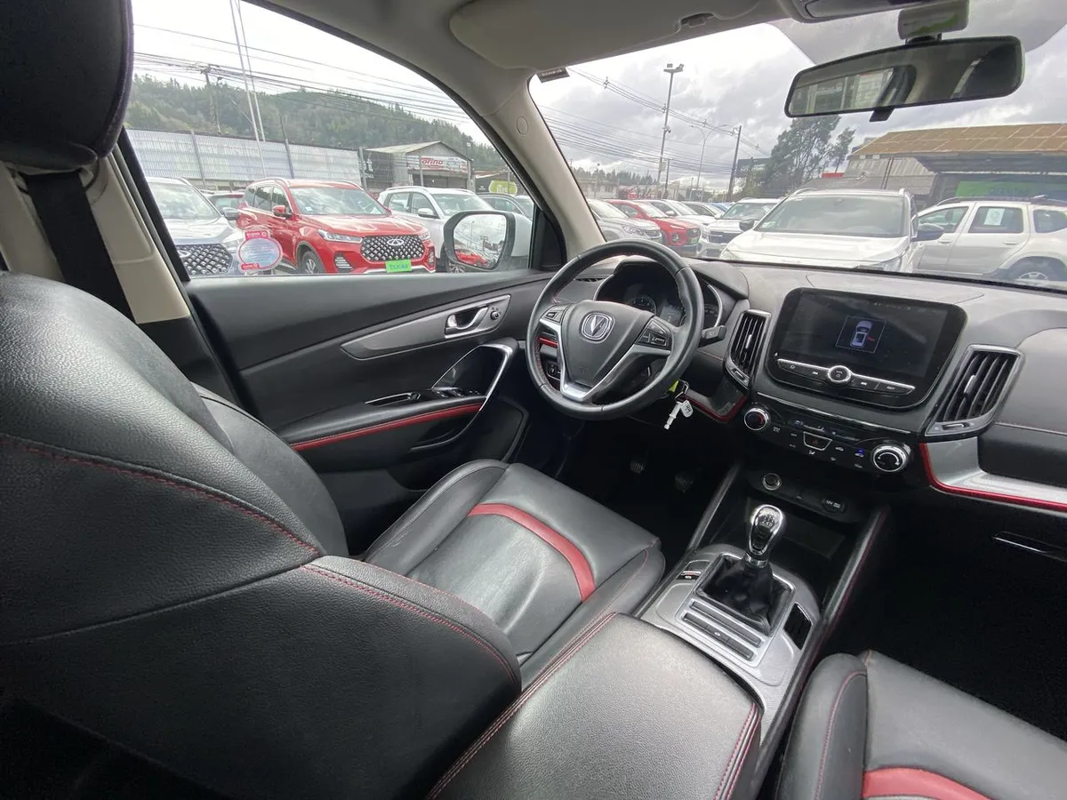 Changan Cs55 1.5 Luxury 4x2 Mt 5p año 2022