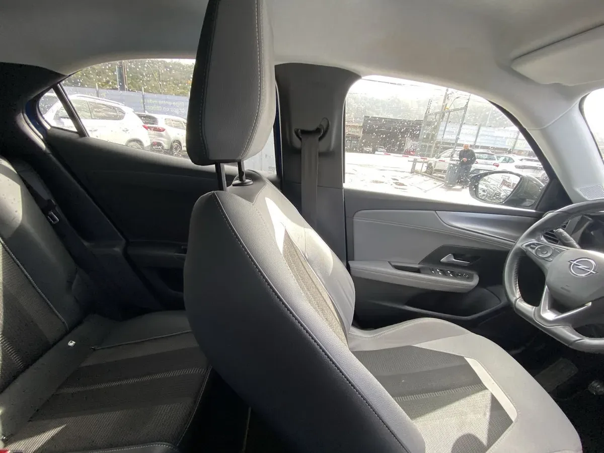 Opel Mokka 1.2t Elegance 4x2 Mt6 5p año 2023