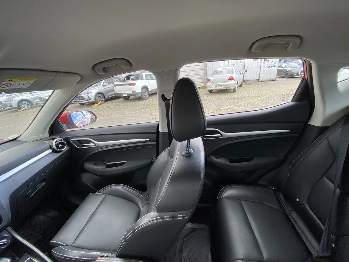 MG Mg Zs 1.5 Std At 5p año 2024