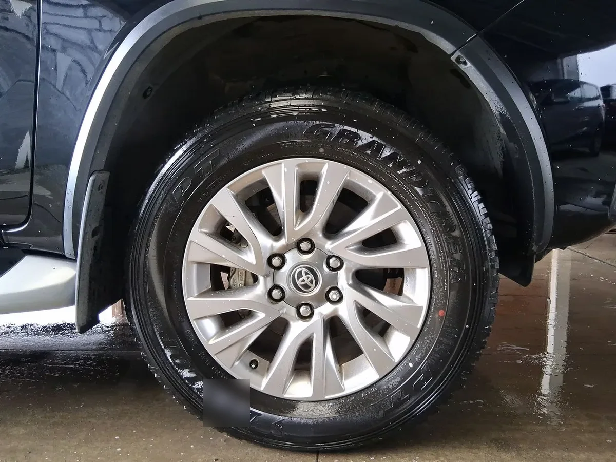 Toyota Fortunner 2.7 Srx 4x2 At 5p año 2022